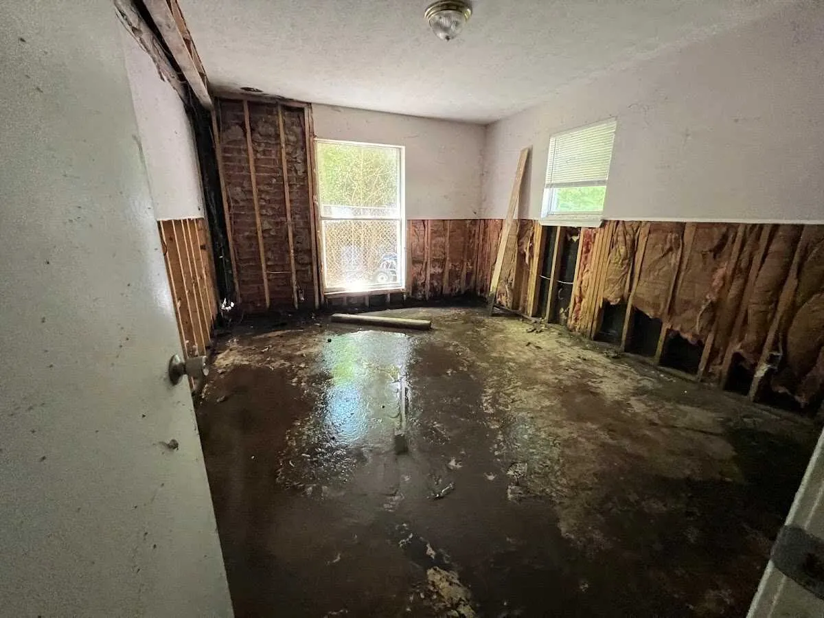 Water Damage Restoration services in Fruitport, MI